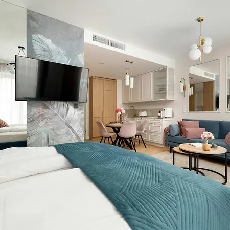 Apartment Stylish In With Air Conditioning, Close To The Market Square By Renters Prestige Breslau