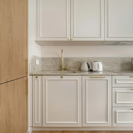 Apartment Stylish In With Air Conditioning, Close To The Market Square By Renters Prestige Wroclaw