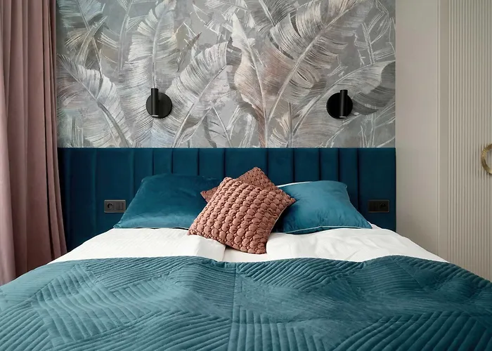 Stylish In With Air Conditioning, Close To The Market Square By Renters Prestige ヴロツワフ