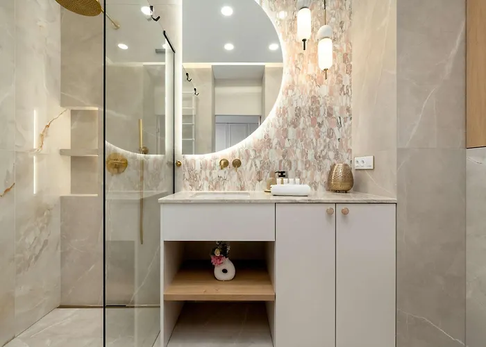 アパート Stylish In With Air Conditioning, Close To The Market Square By Renters Prestige *